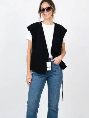 ZARA Black Sleeveless Blazer Vest